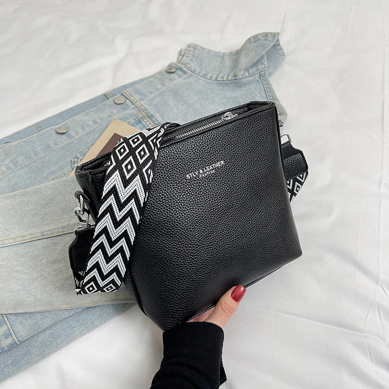 Hot Sale Letter Canvas Bag New Style Simple Fashion Tote Bag Shoulder Fashion Bag